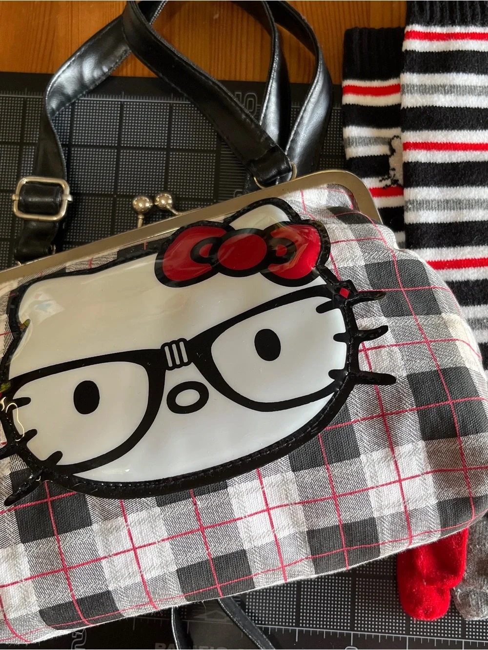 Hello Kitty Cross Body Bag by Loungefly and Toe Sox by Sanrio-Good to Fair cond - Picture 16 of 16